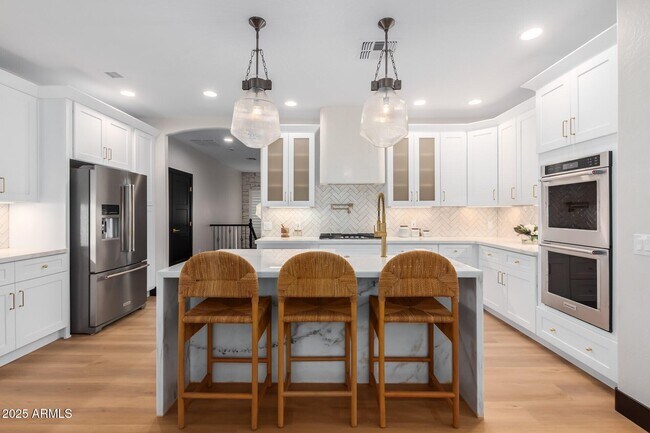 Building Photo - 3759 S Dew Drop Ln