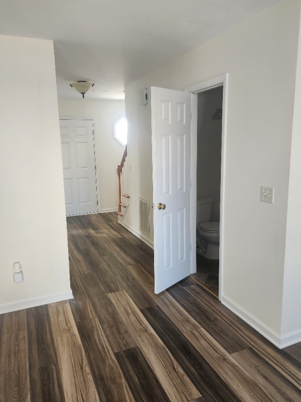 Building Photo - 4720 Windbreak Ln