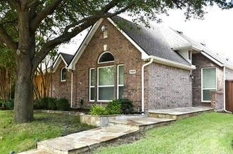 Building Photo - 8425 Catskill Ct