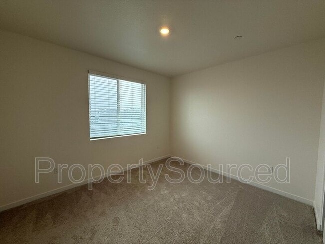 Building Photo - 1753 Lacey Ave