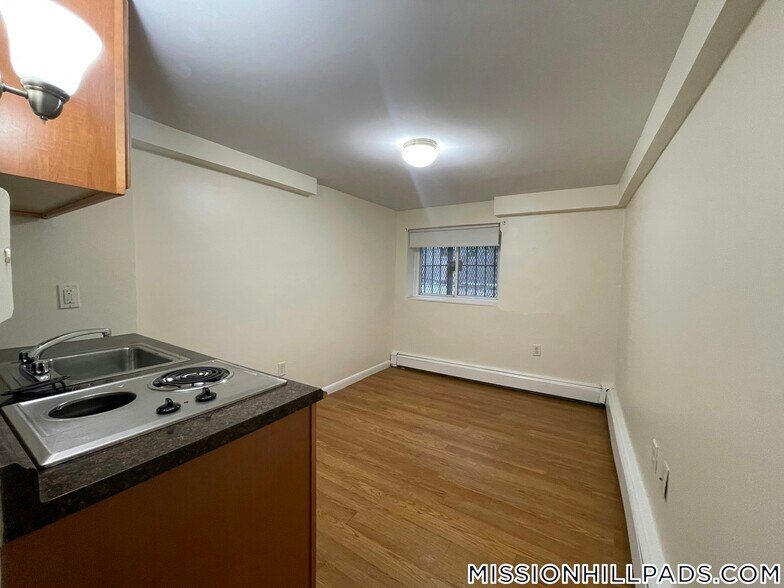 Building Photo - 51 S Huntington Ave