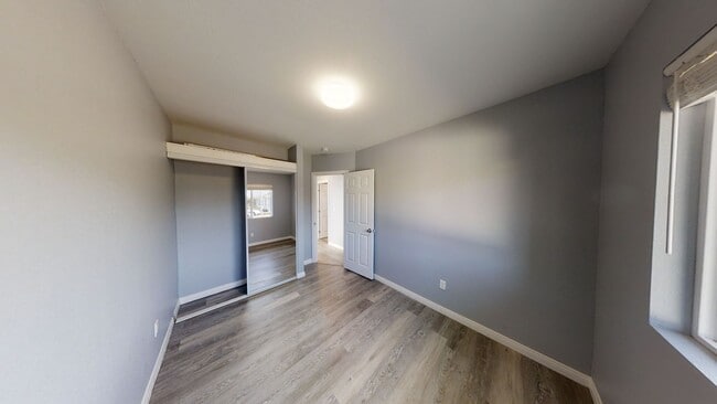 Building Photo - 6165 Mary Ln Dr