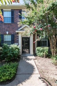 Building Photo - 4074 Kyndra Cir