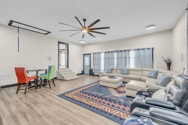 Building Photo - 311 Joe B Jackson Pkwy