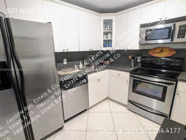 Building Photo - 800 West Ave