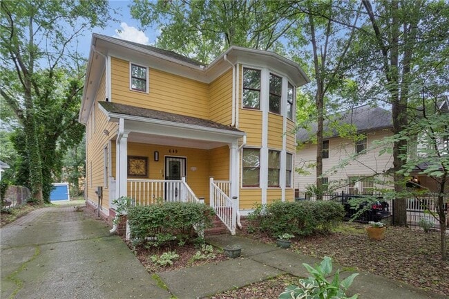 Building Photo - 649 Peeples St SW