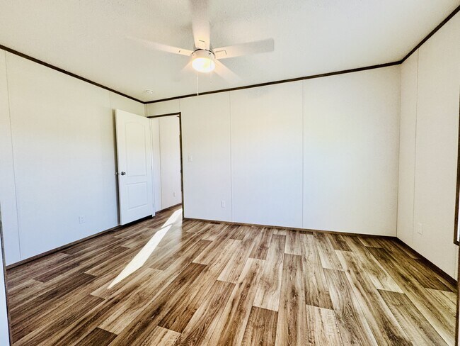 Building Photo - 3812 Goff Rd
