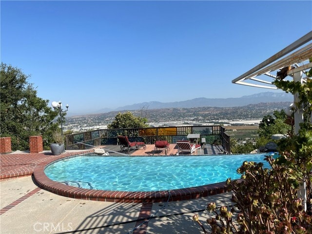 Building Photo - 22033 Birds Eye Dr