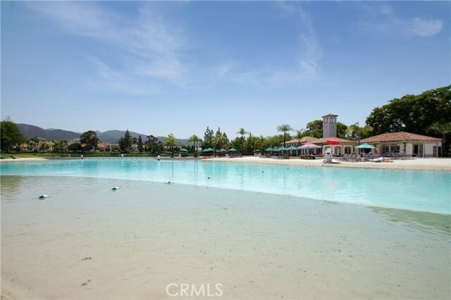 Building Photo - 19 Redbud