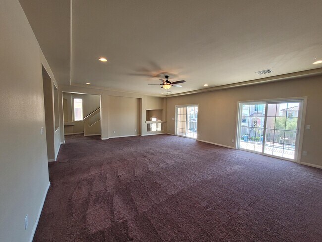 Building Photo - 6386 Tomahawk Mill Ct