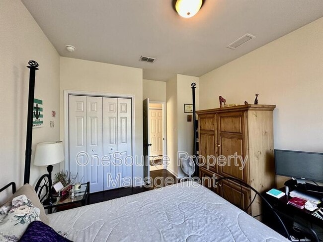 Building Photo - 907 Chase Creek Cir