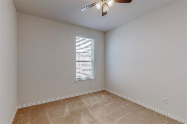 Building Photo - 2424 Mockingbird Ct