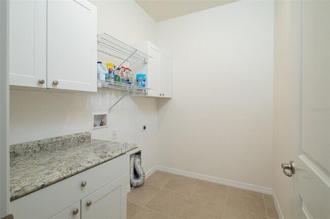 Building Photo - 6264 SW 89th Ln Rd