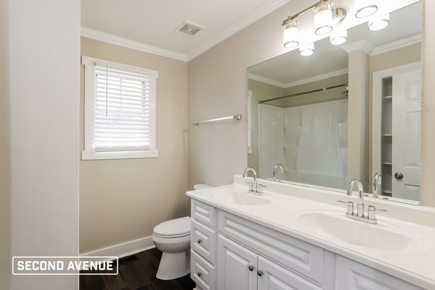 Building Photo - 75 Alexandria Ct