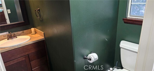 Building Photo - 27607 Oak Knoll Dr