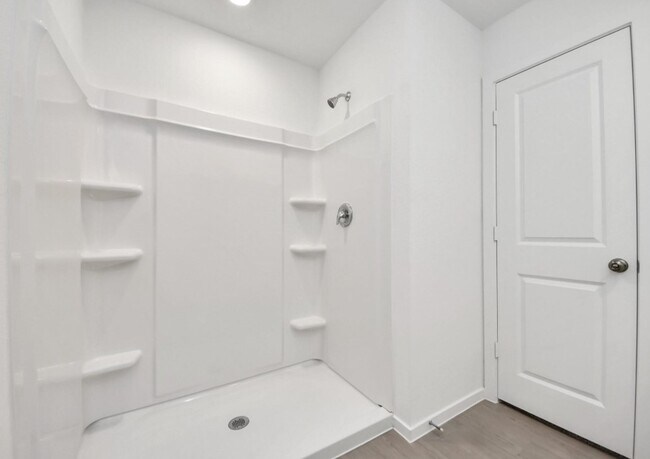 Building Photo - 13338 Rayhill Dr