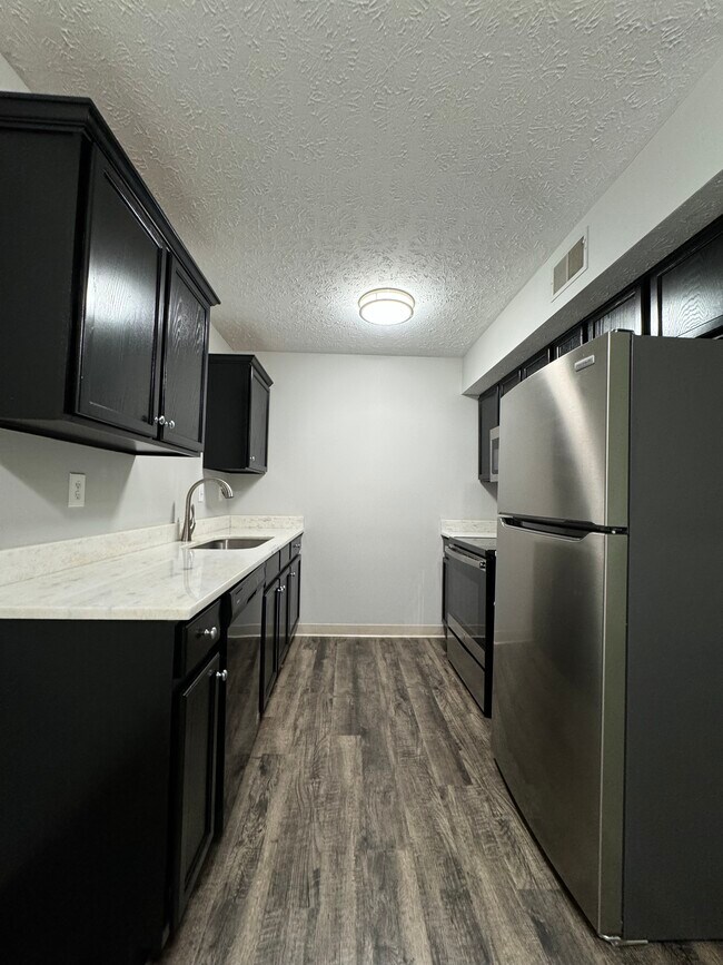 Building Photo - Woodfield