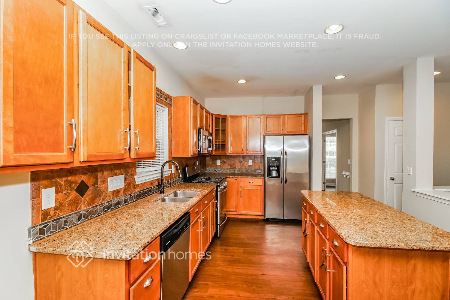 Building Photo - 224 Golden Valley Dr
