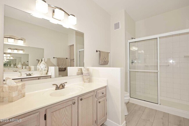 Building Photo - 15050 N Thompson Peak Pkwy