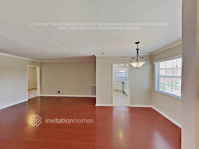 Building Photo - 13107 Ruthelen St