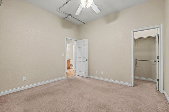 Building Photo - 5132 W 41st Ave