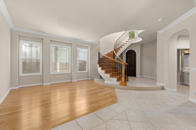 Building Photo - Elegant 5-Bedroom Carmel Valley Home with ...