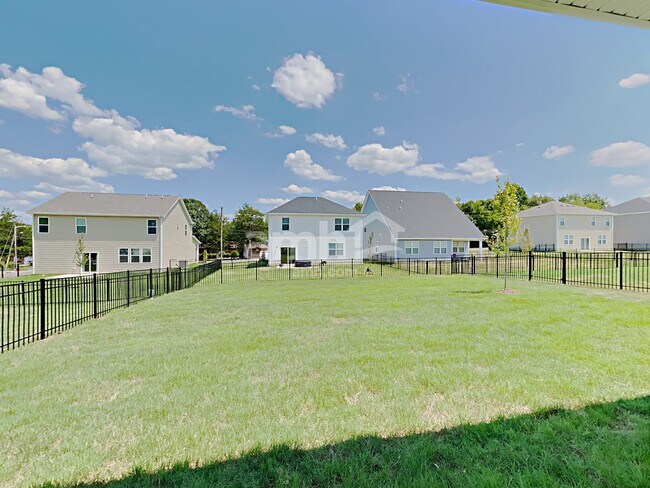 Building Photo - 441 Bluewater Dr