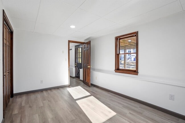 Building Photo - 103 Portsmouth Ave