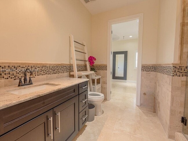 Building Photo - 30825 Ortega Ln