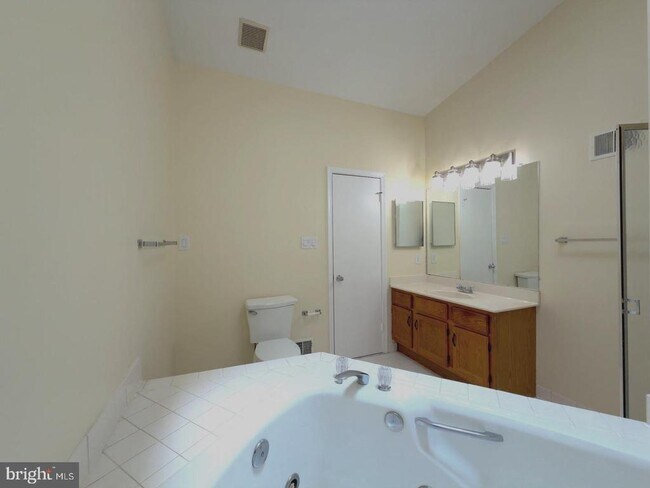 Building Photo - 10509 Smithy Ct
