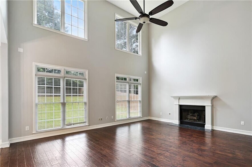 Building Photo - 2065 N Bethany Creek Dr