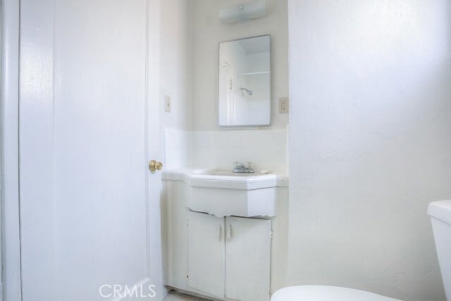Building Photo - 1003 Simmons Ave