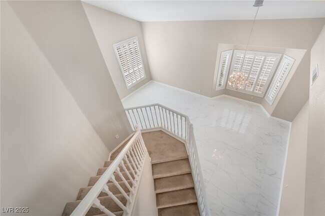 Building Photo - 8516 Summer Vista Ave