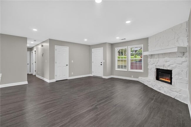 Building Photo - 1540 Spender Dr