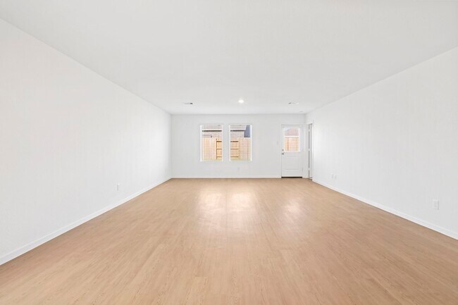 Building Photo - 16127 Domestic Dove Wy