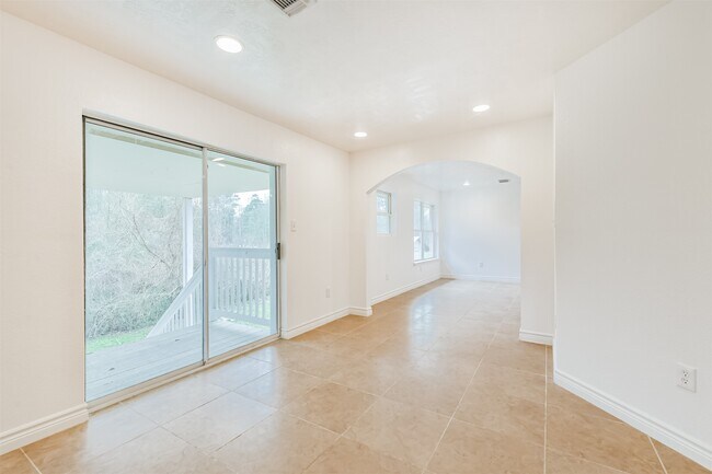 Building Photo - 10412 Ehlers Rd