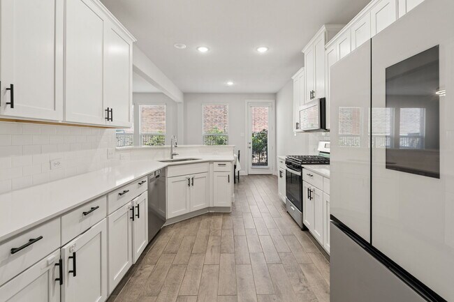 Building Photo - 201 Tortugas Dr