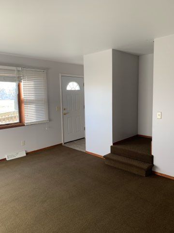 Building Photo - 4836 N Green Bay Rd