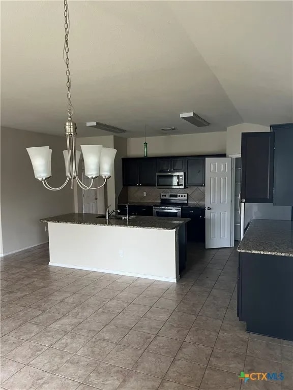 Building Photo - 5407 Two Brothers Ln