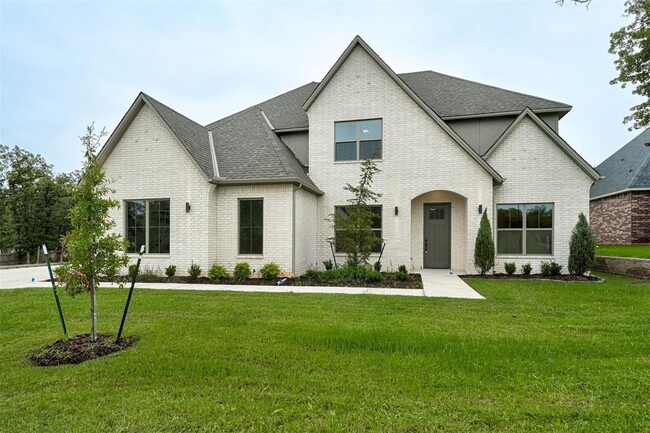 Building Photo - 4616 Maple Rdg Dr