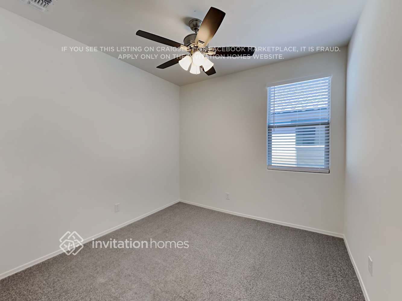 Building Photo - 17490 W Molly Ln