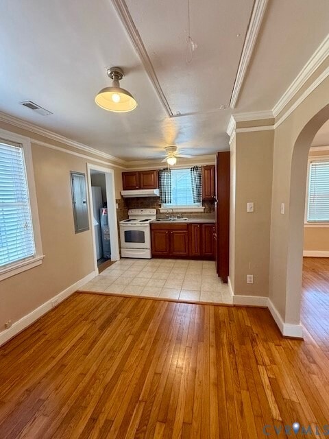 Building Photo - 100 E Union St