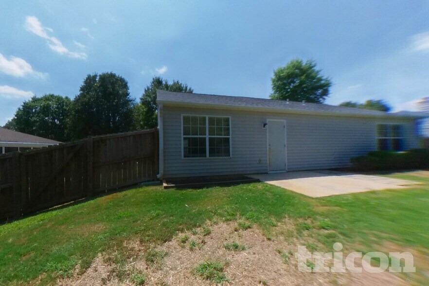 Building Photo - 7 Glassglenn Dr