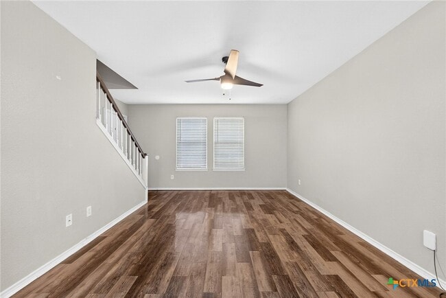 Building Photo - 5701 Redstone Dr