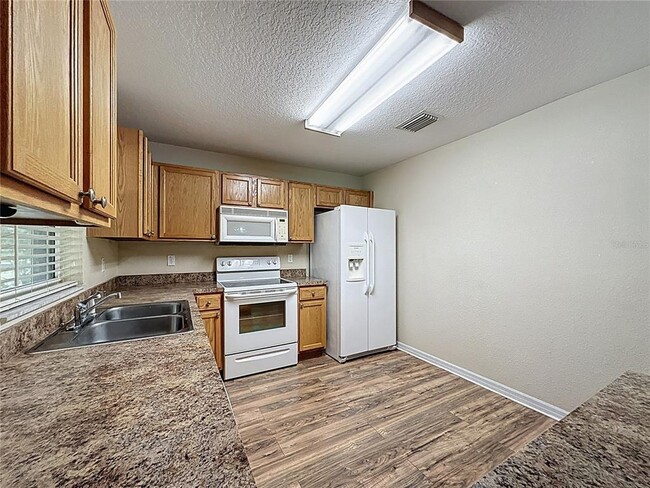 Building Photo - 725 Bittern Ln