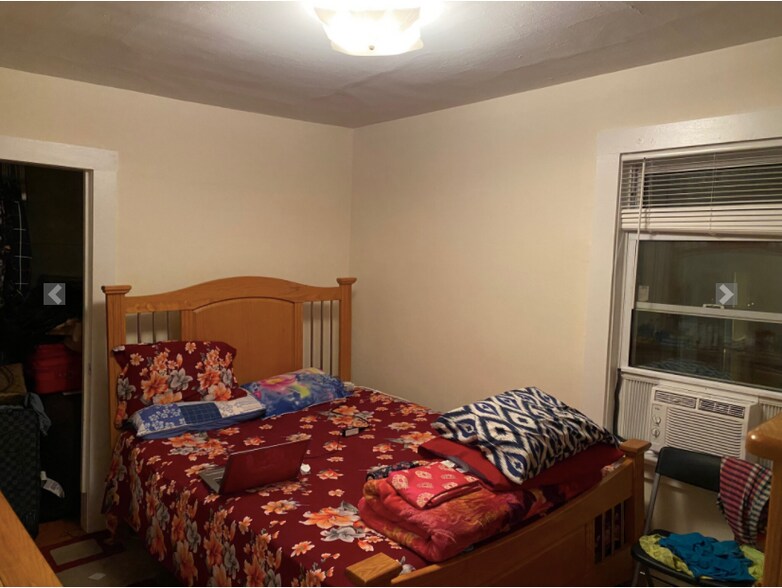 Building Photo - 17 Bay