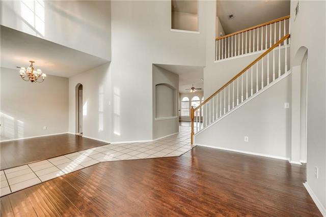 Building Photo - 409 Knoll Park Ct