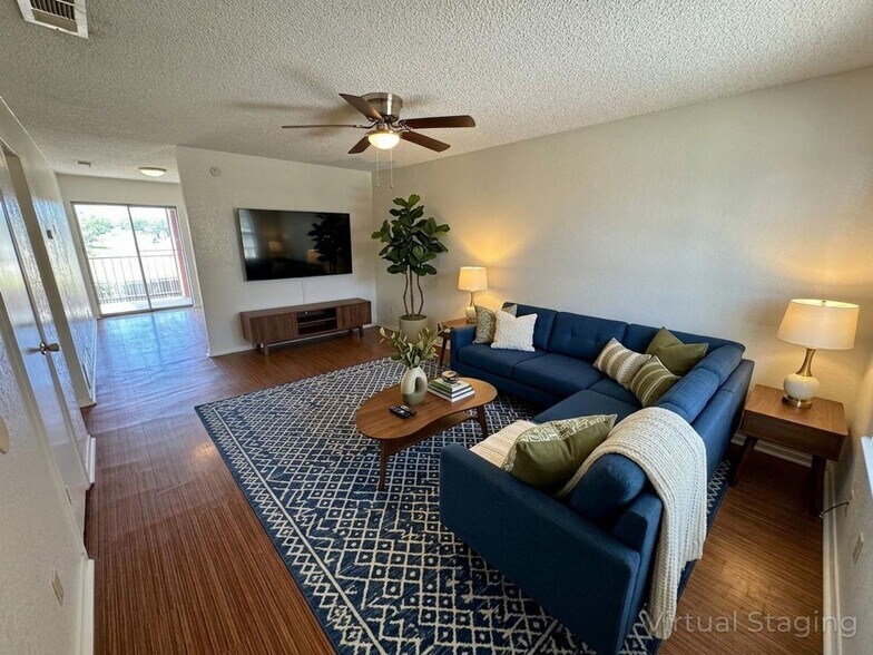 Building Photo - 1903 Cedarhill Dr