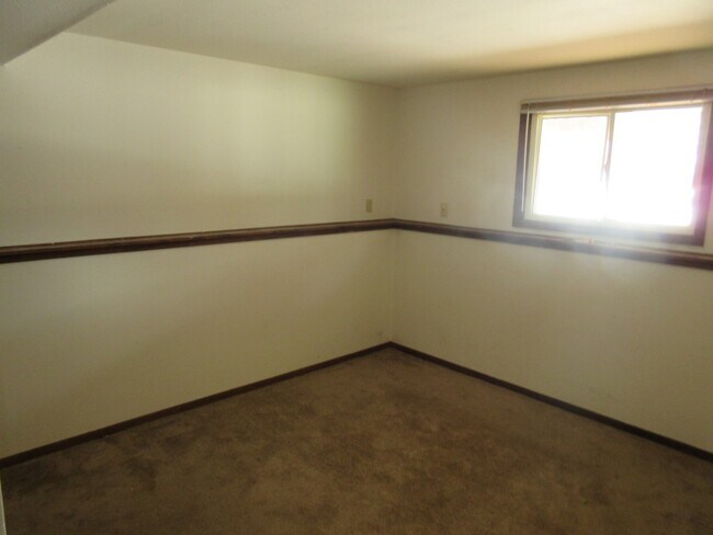 Building Photo - 386