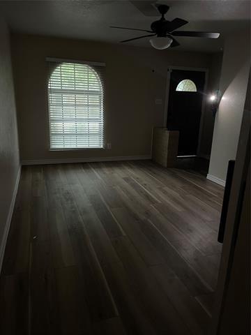 Building Photo - 811 Quail Terrace